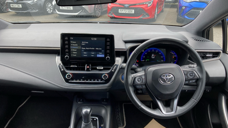 Toyota Corolla 1.8 VVT-i Hybrid Icon Tech 5dr CVT Hybrid Estate
